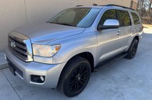 2011 Toyota Sequoia SR5