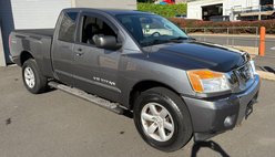 2014 Nissan Titan SV