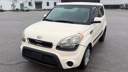 2013 Kia Soul Base
