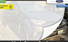 2017 Toyota RAV4 Hybrid SE