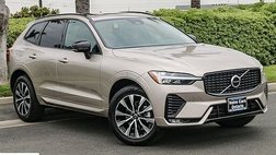 2025 Volvo XC60 B5 Core Dark Theme