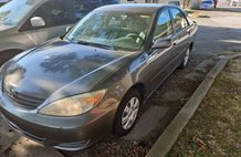 2003 Toyota Camry LE