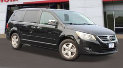 2014 Volkswagen Routan SEL Premium