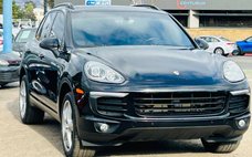 2018 Porsche Cayenne Platinum Ed.