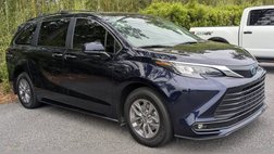 2025 Toyota Sienna XLE