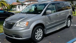 2015 Chrysler Town and Country Touring