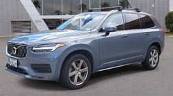 2022 Volvo XC90 T5 Momentum