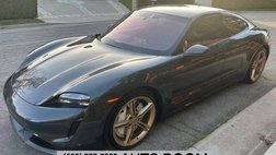 2020 Porsche Taycan Turbo