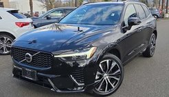 2023 Volvo XC60 B5 Plus Dark Theme