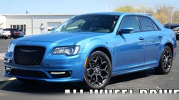 2023 Chrysler 300 Touring L