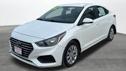 2020 Hyundai Accent SE