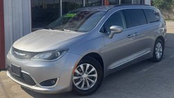 2017 Chrysler Pacifica Touring L FWD
