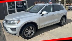 2016 Volkswagen Touareg VR6 Executive
