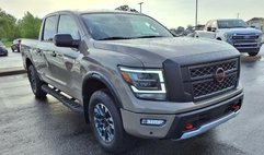 2024 Nissan Titan PRO-4X