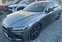 2020 Volvo S60 T5 R-Design