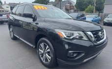 2020 Nissan Pathfinder SL