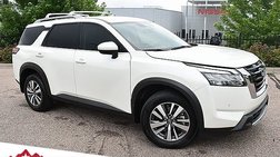 2024 Nissan Pathfinder SL