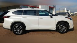 2025 Toyota Highlander XLE