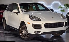 2017 Porsche Cayenne S E Platinum