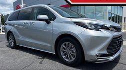 2024 Toyota Sienna XLE