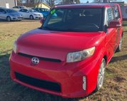 2013 Scion xB 5-Door Wagon 5-Spd MT