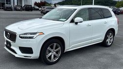 2021 Volvo XC90 T6 Momentum 6-Passenger