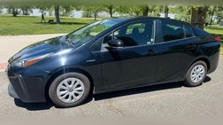 2021 Toyota Prius LE