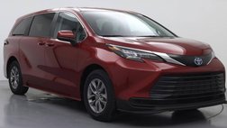 2024 Toyota Sienna LE 8-Passenger