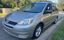 2004 Toyota Sienna LE 7 Passenger