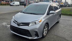 2018 Toyota Sienna LE