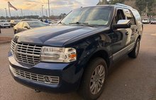 2012 Lincoln Navigator Base