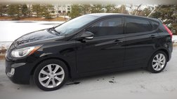 2013 Hyundai Accent SE