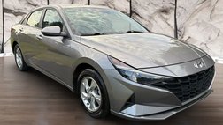 2023 Hyundai Elantra SE