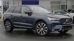 2023 Volvo XC60 B5 Plus Dark Theme