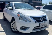 2017 Nissan Versa 1.6 S
