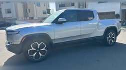 2024 Rivian R1T Adventure