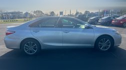 2016 Toyota Camry Hybrid SE