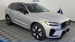 2023 Volvo XC60 Recharge T8 Plus Dark Theme