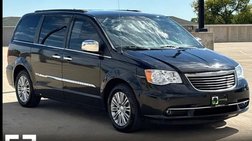 2014 Chrysler Town and Country Touring-L
