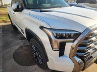 2024 Toyota Tundra Platinum HV