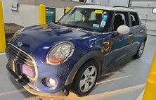 2017 MINI Hardtop Cooper