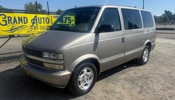 2004 Chevrolet Astro LS
