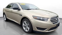 2017 Ford Taurus SE