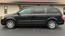 2010 Chrysler Town and Country Touring