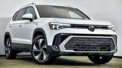 2025 Volkswagen Taos SE 4Motion