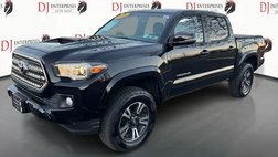 2016 Toyota Tacoma SR