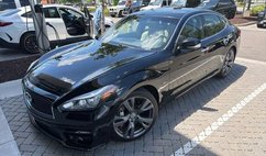 2017 Infiniti Q70 5.6