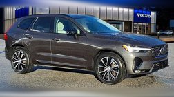 2023 Volvo XC60 B5 Plus Dark Theme