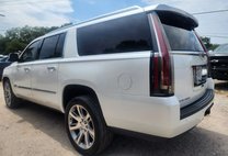 2016 Cadillac Escalade ESV Luxury Collection