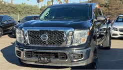 2017 Nissan Titan SV